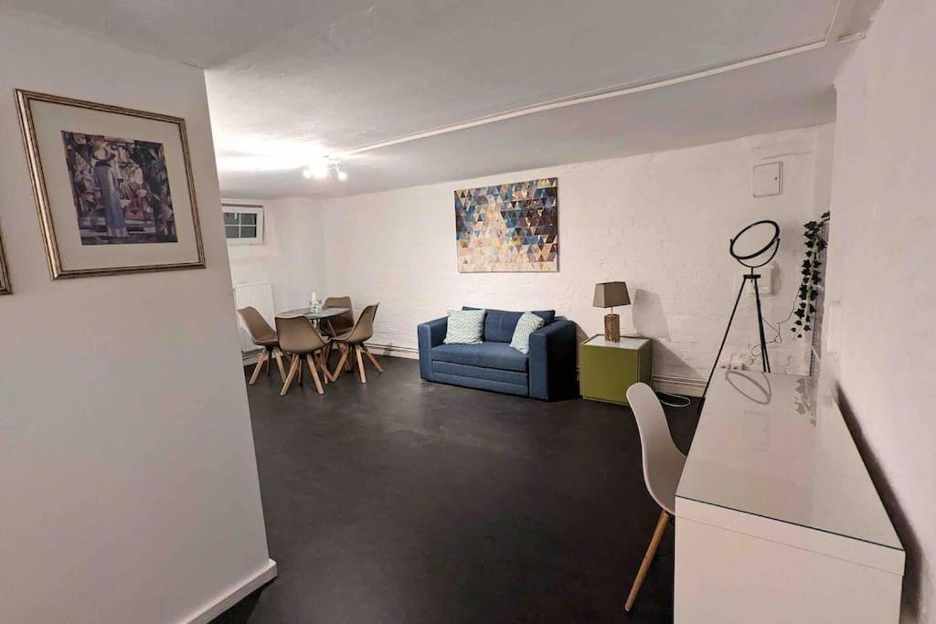 Central, Cozy & Beautiful Designed 2-Rooms Apt. Near River Berlin Dış mekan fotoğraf